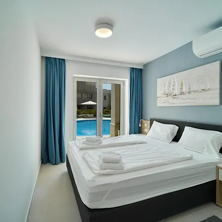 Garden Palace Luxury