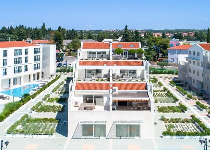 Garden Palace Luxury